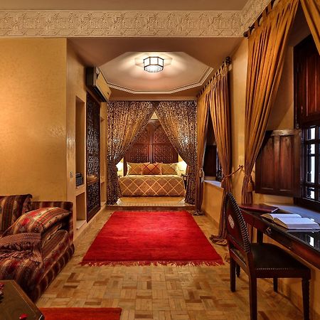 Riad Kniza Marrakesh Exterior photo Suite