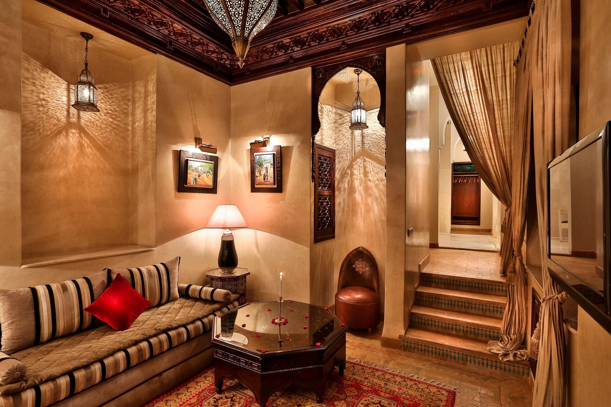 Riad Kniza Marrakesh Exterior photo Interior of a Moroccan house