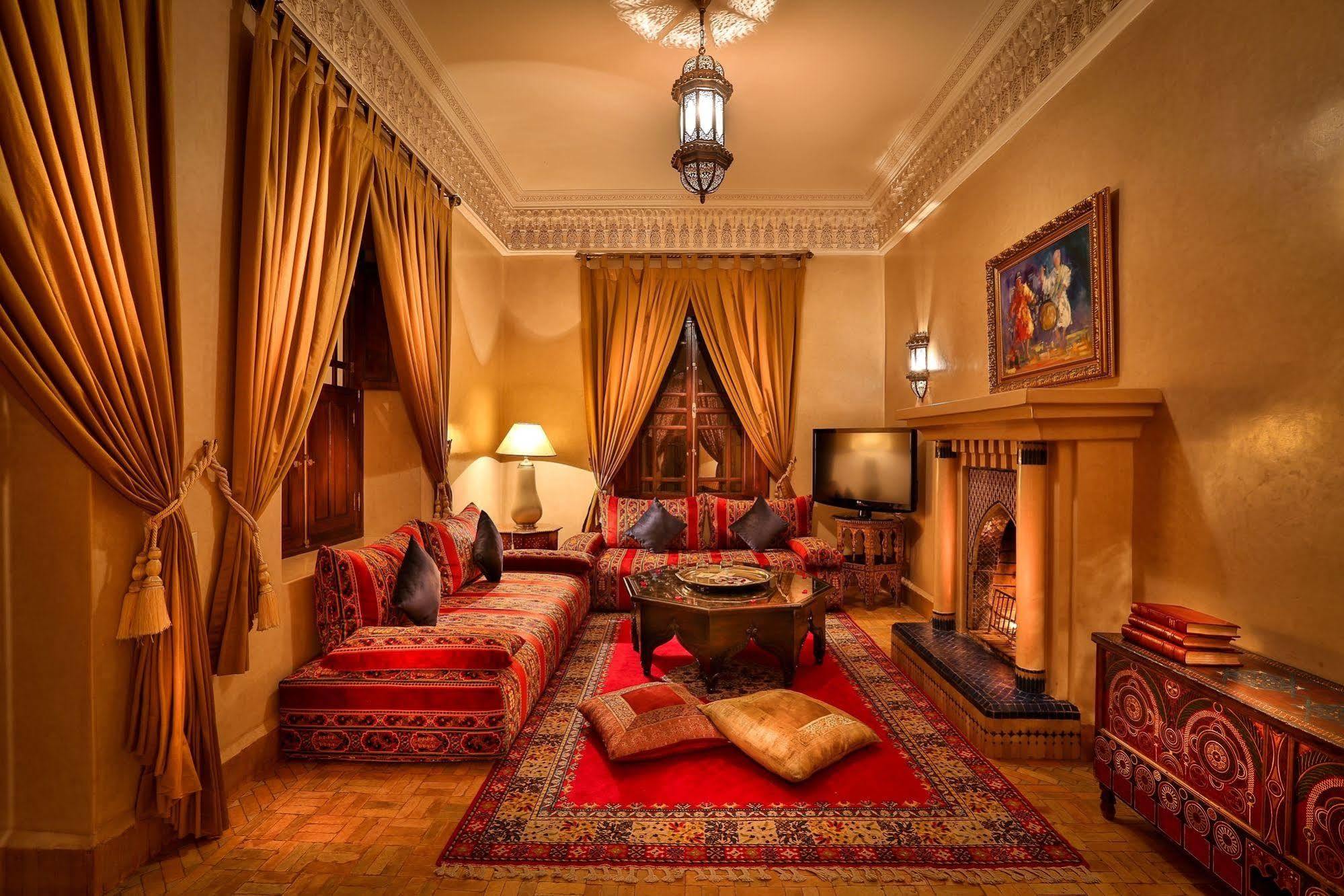 Riad Kniza Marrakesh Exterior photo A Moroccan living room